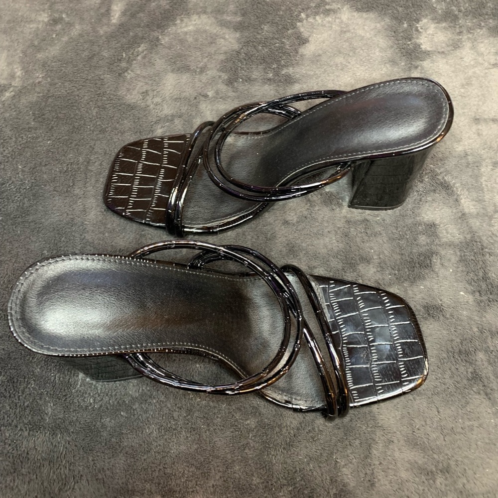 Black Snakeskin Backless Heels Size 8 in Womens